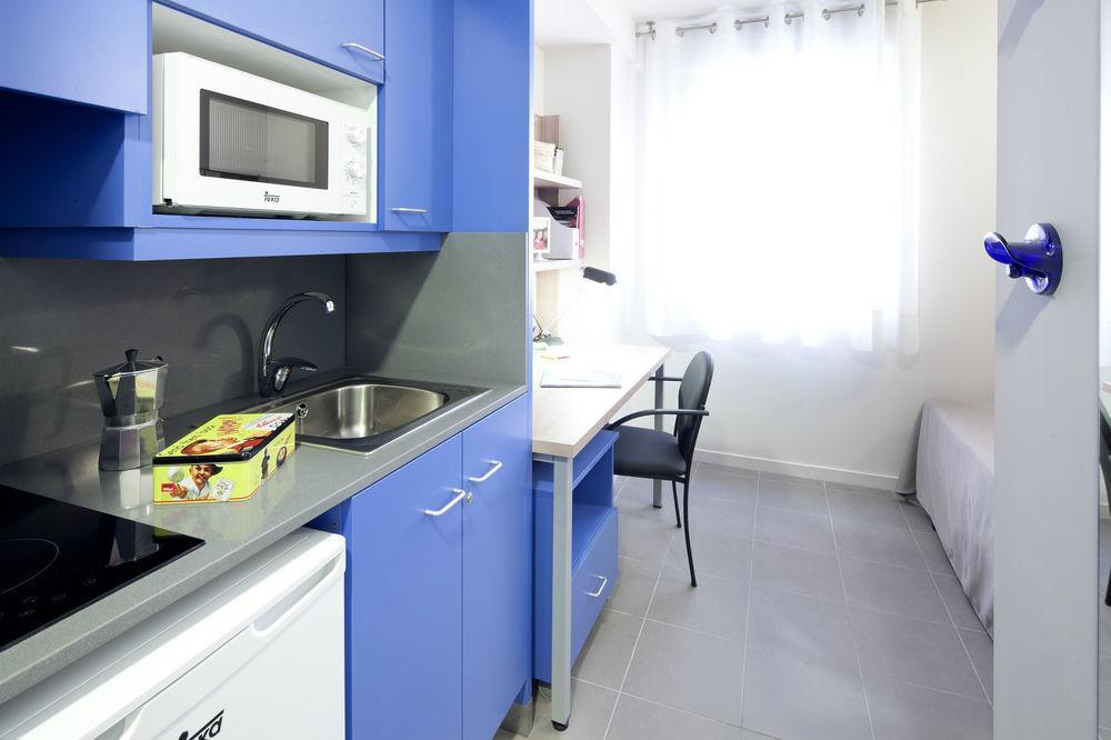 Colegio Mayor Resa La Concepcion Valencia Exteriör bild